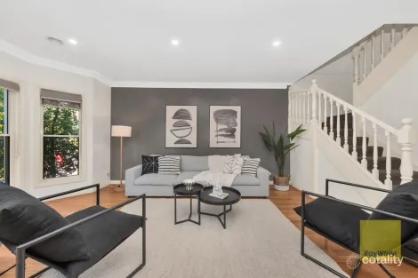 Property photo of 19 Meadowview Way Cairnlea VIC 3023