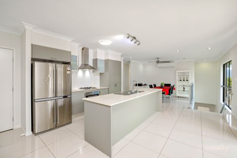 Property photo of 26 City View Crescent Mooroobool QLD 4870