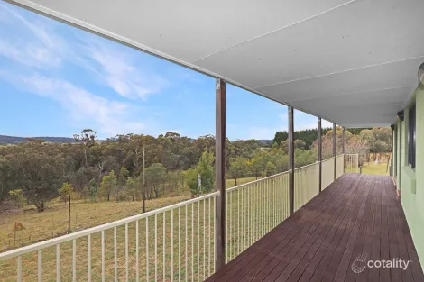 Property photo of 52 Wilson Drive Oberon NSW 2787