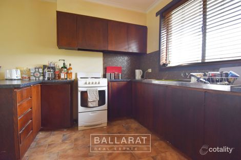 Property photo of 1/2 Weemala Avenue Delacombe VIC 3356