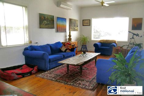 Property photo of 19 Mont Street Yass NSW 2582