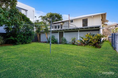 Property photo of 16 Parker Street Labrador QLD 4215