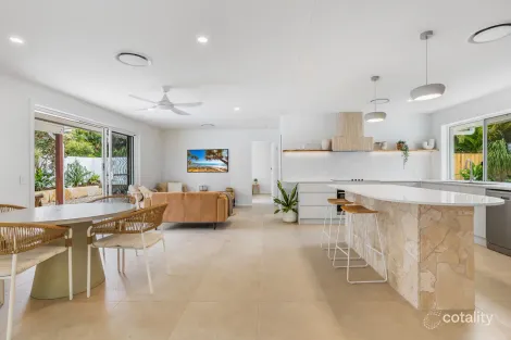 Property photo of 3 Poinciana Avenue Mooloolaba QLD 4557