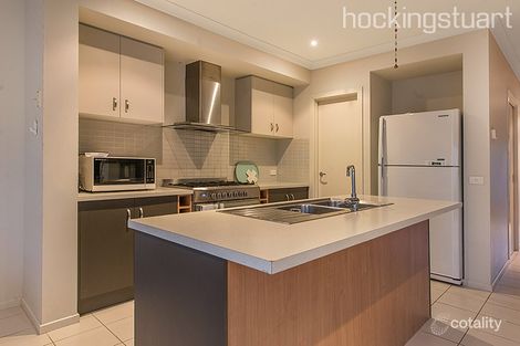 Property photo of 11 Egret Way Pakenham VIC 3810