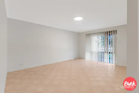 Property photo of 15 Jackson Road Karawara WA 6152