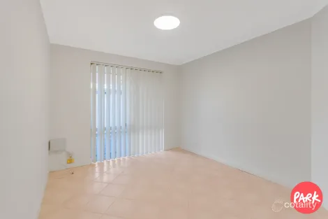 Property photo of 15 Jackson Road Karawara WA 6152