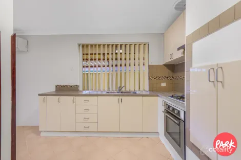 Property photo of 15 Jackson Road Karawara WA 6152