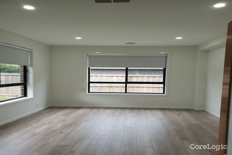 Property photo of 3 Callery Pear Street Greenvale VIC 3059