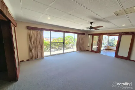 Property photo of 71 Sydenham Road Doubleview WA 6018