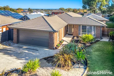 Property photo of 6 Pleasant View Court Gisborne VIC 3437