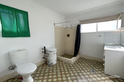 Property photo of 7 Ourringo Street Budgewoi NSW 2262