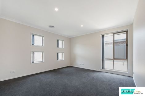 Property photo of 1 Newton Street Googong NSW 2620