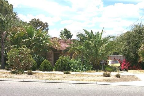 33 Boyare Ave, Mirrabooka, WA 6061