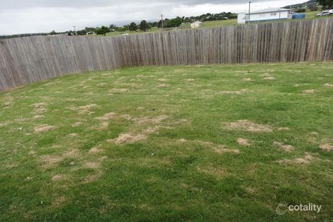 27 Peregrine Dr, Lowood, QLD 4311