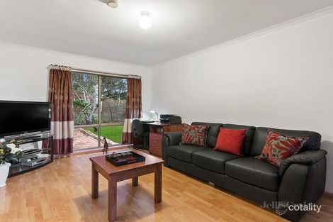 Property photo of 2/91 Thackeray Road Reservoir VIC 3073
