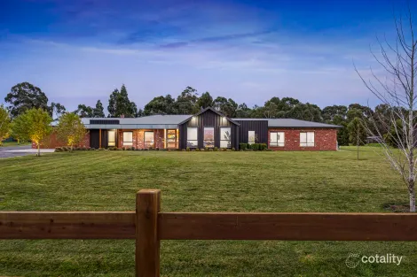 Property photo of 5 Wendes Place Warrenheip VIC 3352