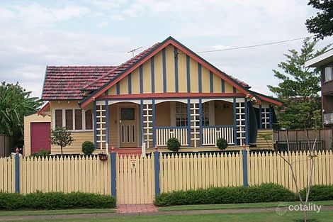 30 Yuletide St, Holland Park West, QLD 4121