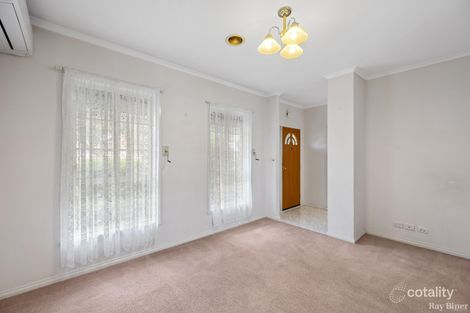 Property photo of 3 Armstrong Court Roxburgh Park VIC 3064