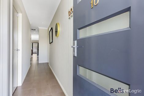 Property photo of 10 Barnsley Street Truganina VIC 3029