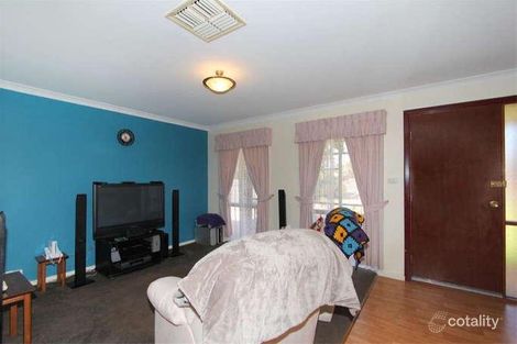 Property photo of 6 Holroyd Way Boulder WA 6432