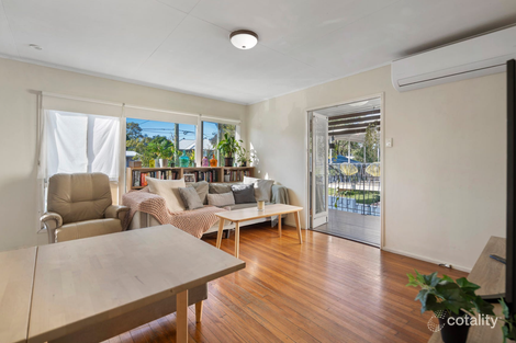 Property photo of 40 Desgrand Street Archerfield QLD 4108