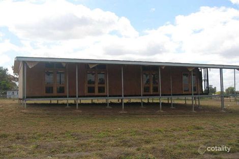 10 May St, Mosman Park, QLD 4820