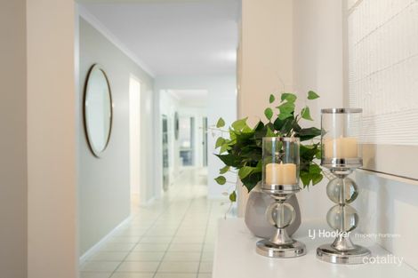 Property photo of 32 Samba Place Underwood QLD 4119