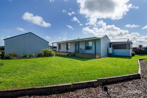 26 Kingsley Rd, Allendale East, SA 5291
