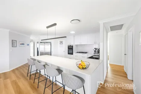 Property photo of 12 Romney Way Eaton WA 6232