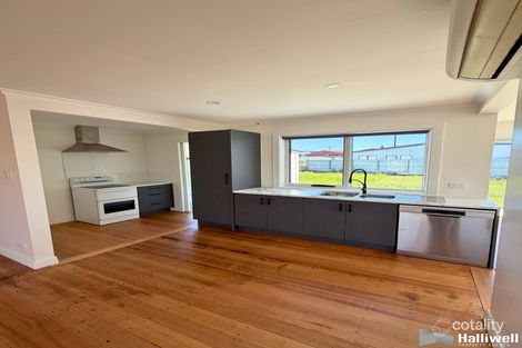 Property photo of 5 Tasman Place Devonport TAS 7310