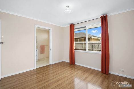 Property photo of 15 Vanessa Drive Hampton Park VIC 3976