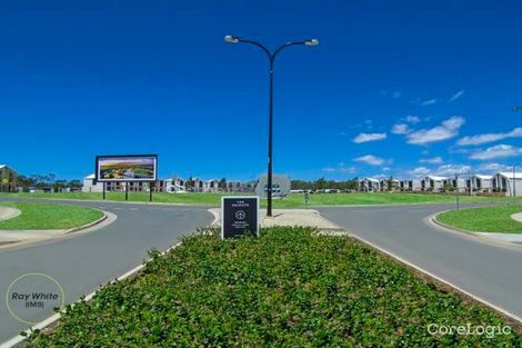 Property photo of 35 Hill Drive Pimpama QLD 4209