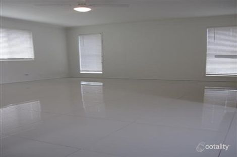 Property photo of 2/13 Anne Street Southport QLD 4215