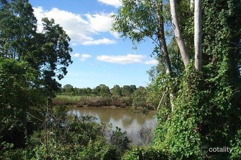 Property photo of 17 La Frantz Drive Tinana QLD 4650