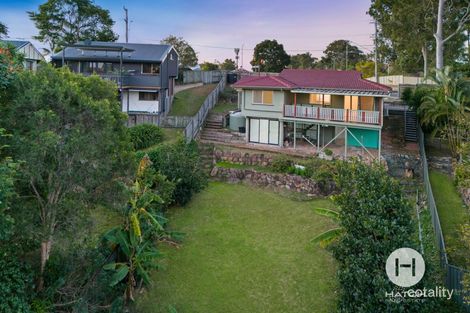 972 South Pine Rd, Everton Hills, QLD 4053