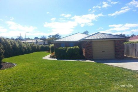 7 Pocket Pl, Newnham, TAS 7248