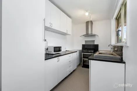 Property photo of 3 Dorset Court Corio VIC 3214