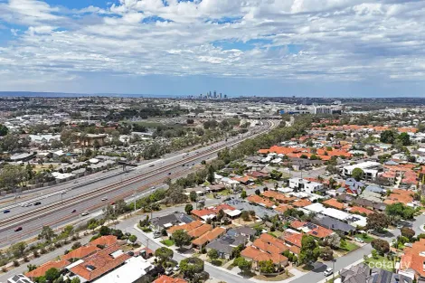 Property photo of 176 Odin Road Innaloo WA 6018