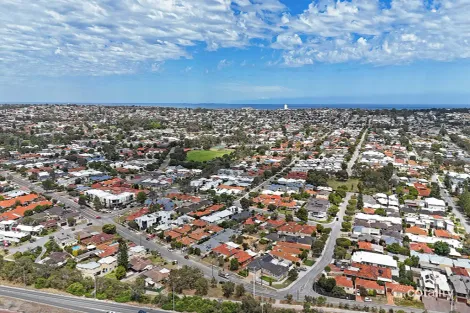 Property photo of 176 Odin Road Innaloo WA 6018