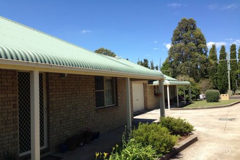 1/52 Crest Rd, Armidale, NSW 2350