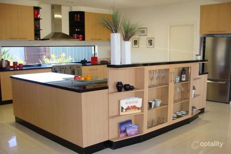 Property photo of 5 Riverland Close Echuca VIC 3564