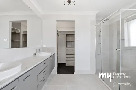 Property photo of 34 Long Bush Rise Cobbitty NSW 2570