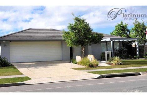 76 Moss Rd, Wakerley, QLD 4154