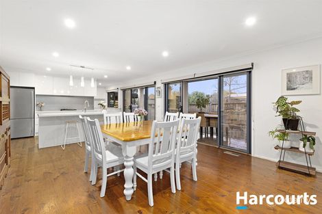 Property photo of 16 Malmsbury Crescent Rowville VIC 3178