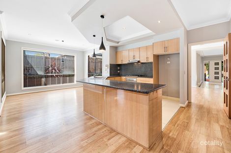 Property photo of 18 Lockwood Rise Lynbrook VIC 3975