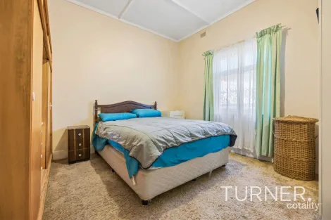Property photo of 5 Tenth Avenue St Peters SA 5069