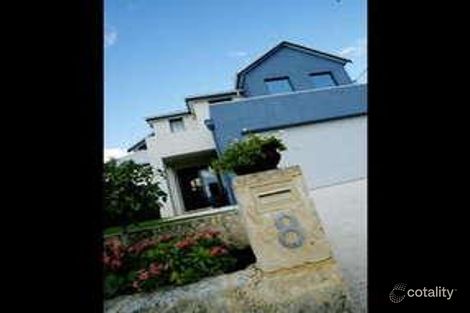 8 Kurren Ct, Mount Claremont, WA 6010