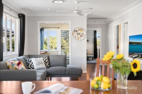 57 Reuben St, Stafford, QLD 4053