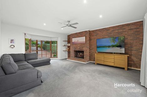 Property photo of 5 Hawk Avenue Pakenham VIC 3810