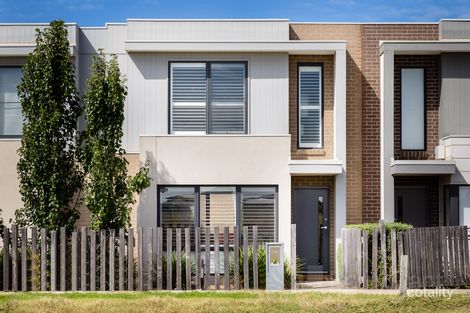 Property photo of 12 Sullivan Walk Point Cook VIC 3030